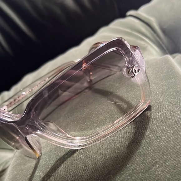 Auth Chanel Retro Sunglasses Clear w Lightly shaded lens - Picture 1 of 7